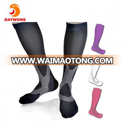 Daywons Performance Sports Compression Socks Helps Shin Splints Recovery during and after activity - Compression Stockings