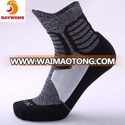 Men's Athletic Cushion Quarter AnkleDAYWONS Sock Performance Cotton Compression Sport sock ,Basketball Arch Support Socks