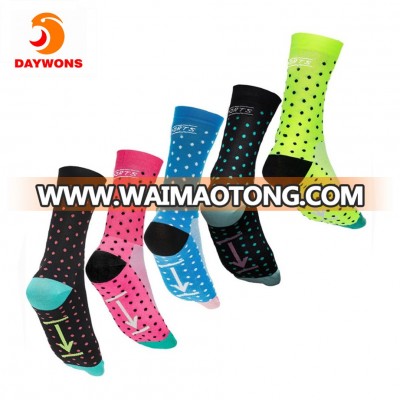 Daywons Professional Sport Socks Breathable Bicycle Stockings Outdoor Sports Racing Cycling Sock